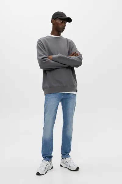 Узкие джинсы комфортного кроя Pull&Bear, бледный индиго