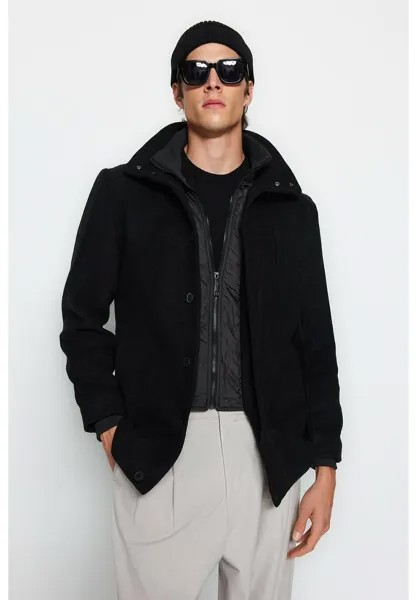 Зимняя куртка Coat . . Trendyol, черный