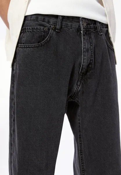 Джинсы-сигареты STANDARD PULL&BEAR, черный