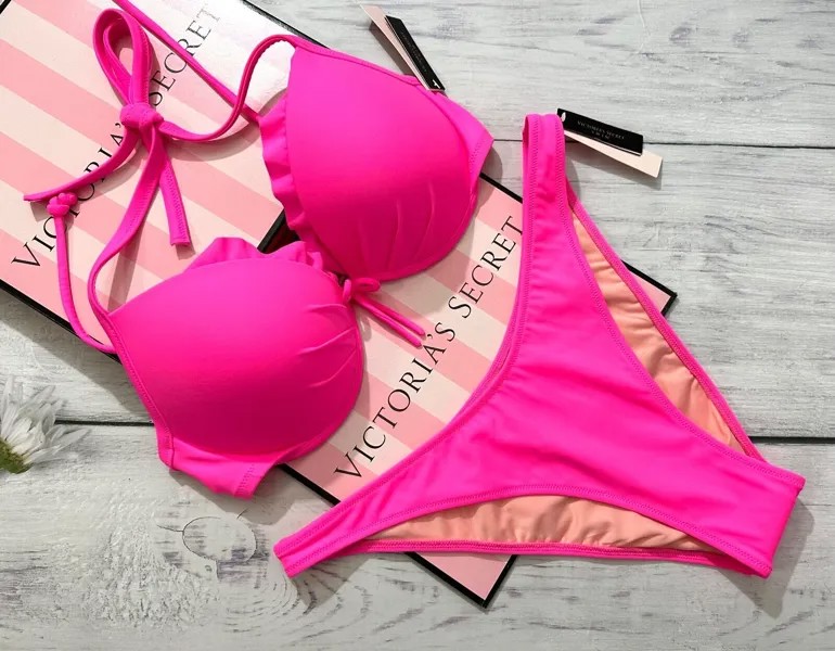 Розовый купальник Victorias Secret Malibu Fabulous Push Up Top - Brazilian Bottom Swim Set