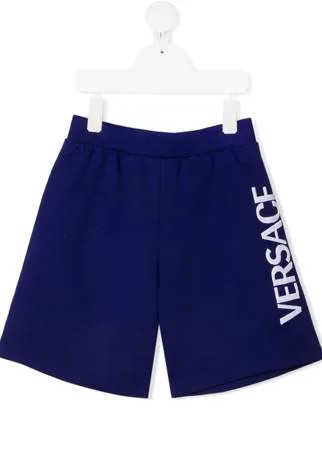 Versace Kids спортивные шорты с вышитым логотипом