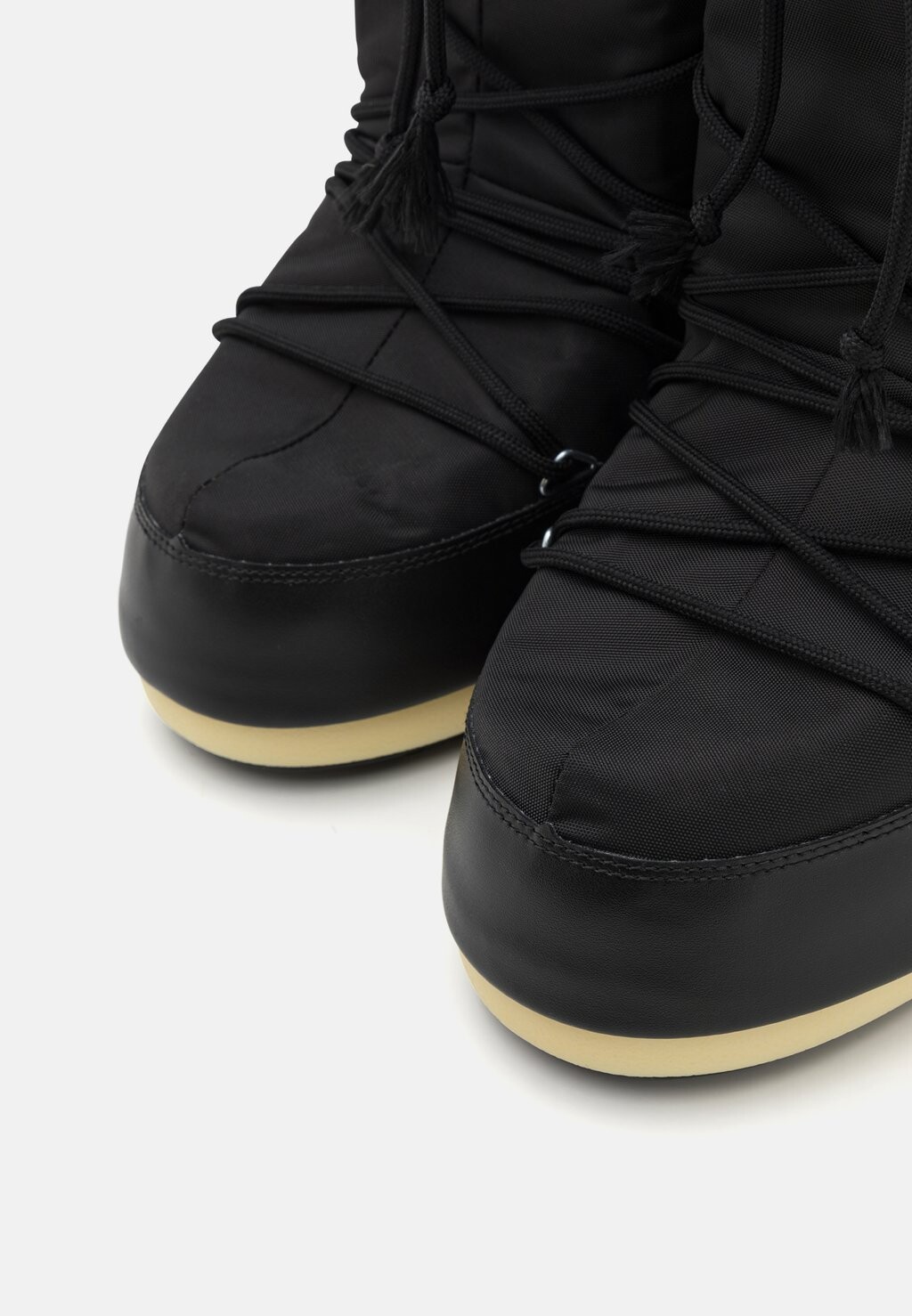 Ботинки на шнуровке ICON UNISEX Moon Boot, черный