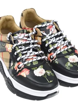 Черные кроссовки с цветочным принтом Burberry
