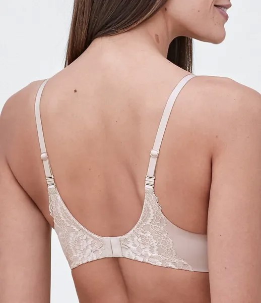 Skarlett Blue Minx - трансформируемый бюстгальтер-футболка с U-образной спинкой и перекрещивающейся тканью, белый