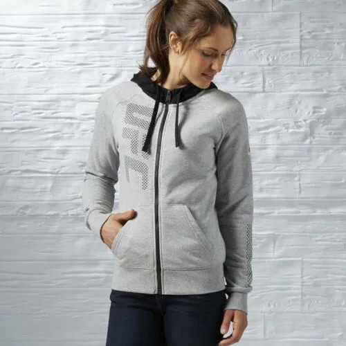 Новая женская худи REEBOK UFC UFAN FULL ZIP HOODIE — AJ4471 — рекомендованная производителем розничная цена 60 долларов США.