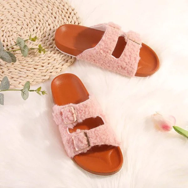 Сланцы из плюша с пряжками