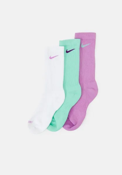 Спортивные носки Nike Everyday Plus Cush Crew Unisex 3 Pack, мечта фуксии/изумрудный подъем/белый/фиолетовый диско