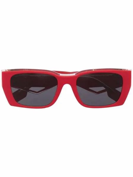 Burberry Eyewear солнцезащитные очки в квадратной оправе с логотипом