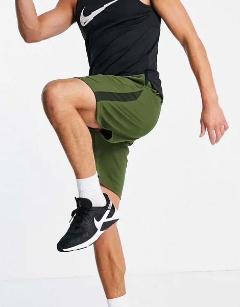 Трикотажные шорты цвета хаки Nike Training-Зеленый цвет