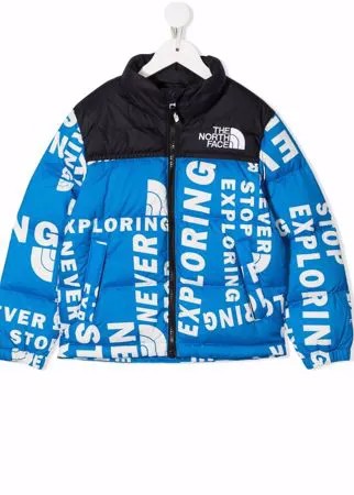 The North Face Kids пуховик с надписью