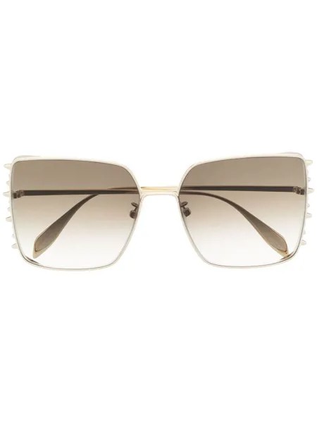 Alexander McQueen Eyewear солнцезащитные очки в квадратной оправе с заклепками-шипами