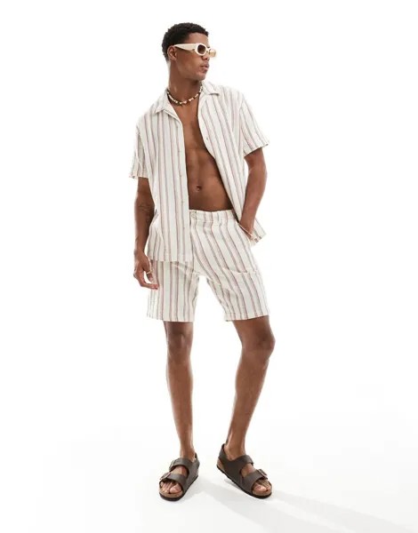 Текстурированные шорты в кремовую полоску Selected Homme Matching