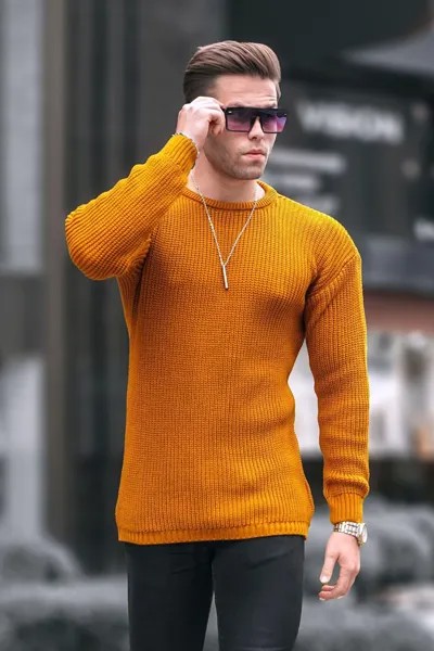 Горчичный мужской свитер базового трикотажа 5990 MADMEXT