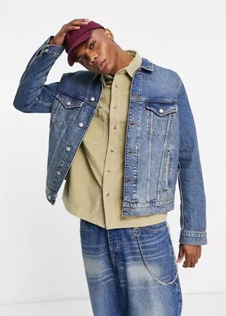 Классическая джинсовая темно-выбеленная тонированная куртка ASOS DESIGN-Голубой