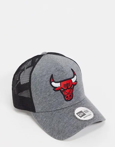 Серо-черная кепка из трикотажного материала New Era Chicago Bulls-Серый