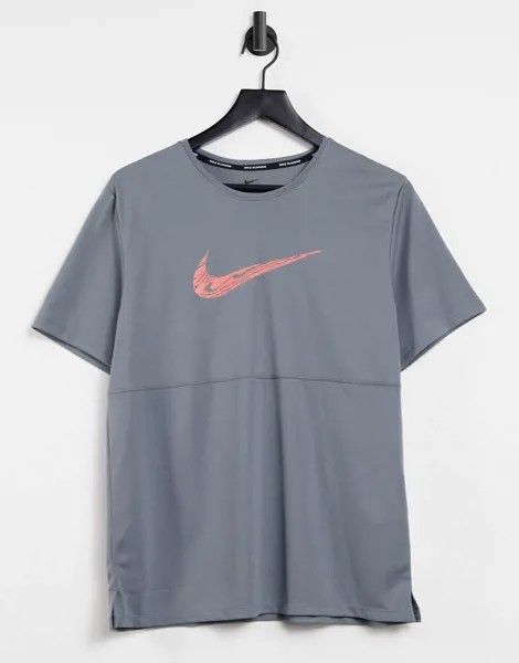 Серая футболка Nike Running Wild Run Breathe-Серый