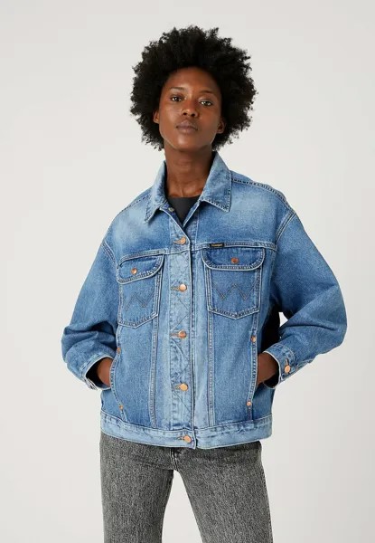 Джинсовая куртка Wrangler JUMBO TRUCKER, цвет sukie