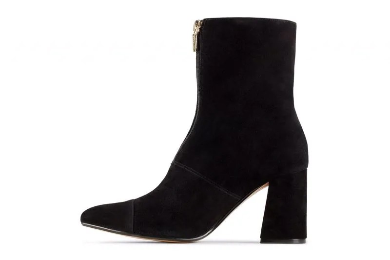 Женские полусапоги Clarks(Laina85 Ankle 26150977), черные