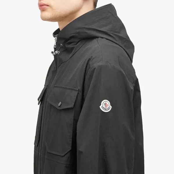 Moncler Plessur Мятая нейлоновая куртка, черный
