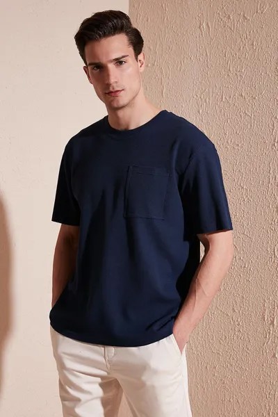 Хлопковая футболка удобного кроя с одним карманом и круглым вырезом 5902642 Buratti, индиго