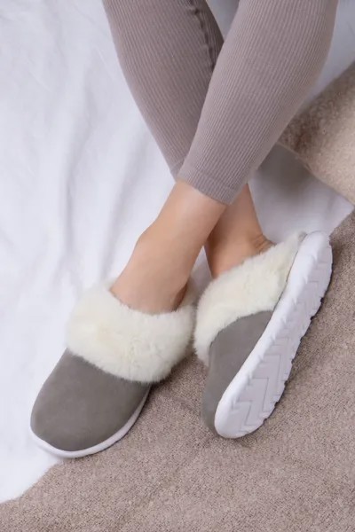 Isotoner Iso-Flex женские замшевые тапочки Totes, серый