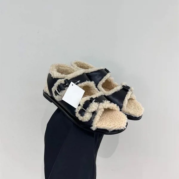 Меховые сандалии на плоской подошве, однотонные дизайнерские зимние теплые сланцы, открытый носок, пряжка, ремешки, натуральная кожа, каблу...