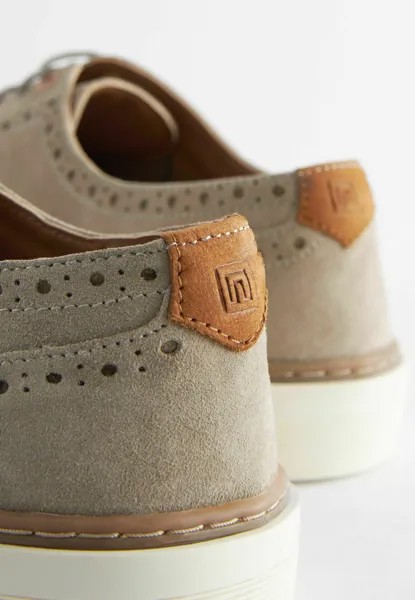 Спортивные ботинки на шнуровке Brogue Regular Fit Next, бежевый