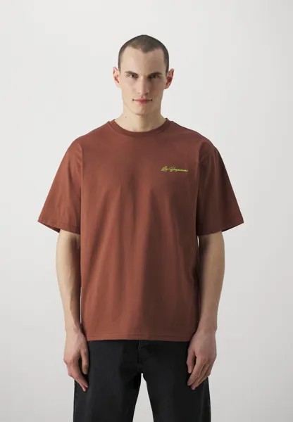 Футболка с принтом RELAXED TEE UNISEX Les Benjamins, коричневый