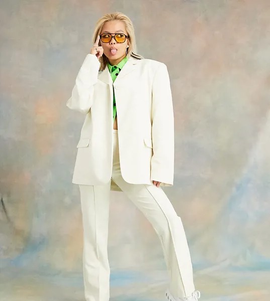Прямые брюки классического кроя светлого цвета от комплекта COLLUSION-Белый