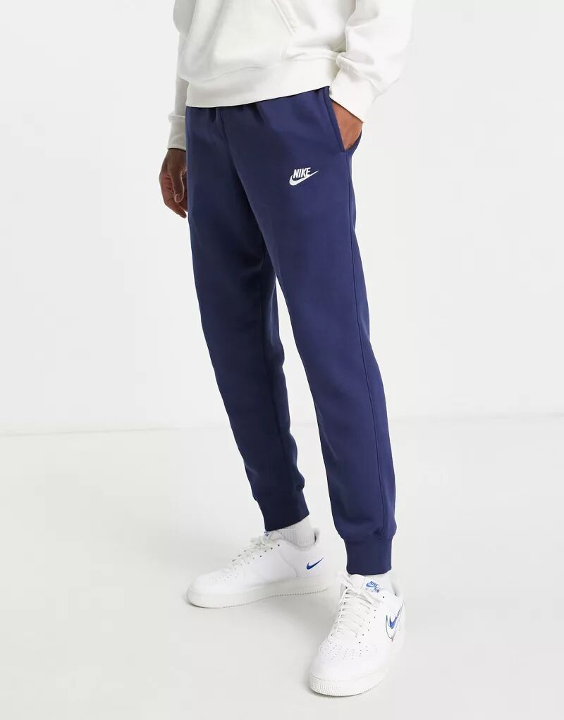 Темно-синие джоггеры с манжетами Nike Club