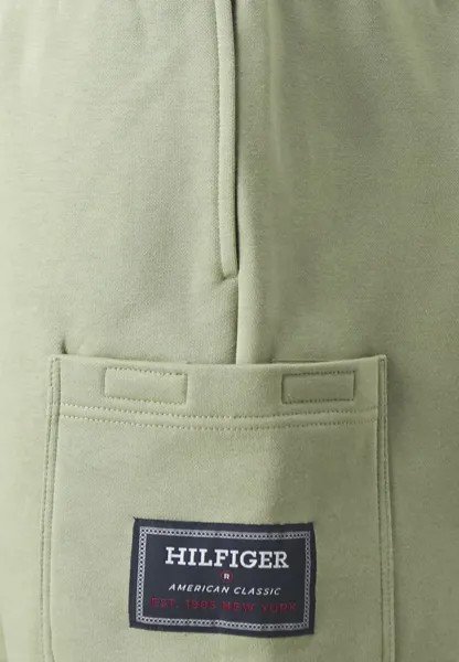 Спортивные штаны FLAG LOGO BADGE Tommy Hilfiger, оливковый