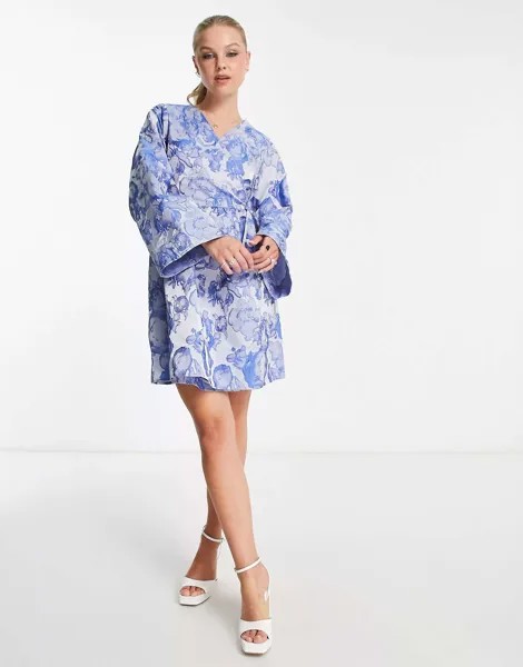 Pieces Мини-платье-кимоно премиум-класса с запахом и рукавами синего жаккарда