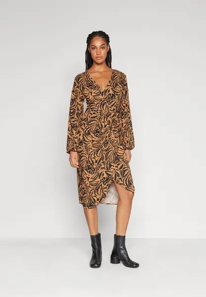 Летнее платье Vianja V-Neck Dress VILA, цвет tobacco brown/black wave leaf