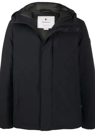 Woolrich парка с капюшоном