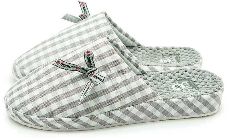 Тапочки женские Smile of Milady SM-210-064 зак серые 39 RU
