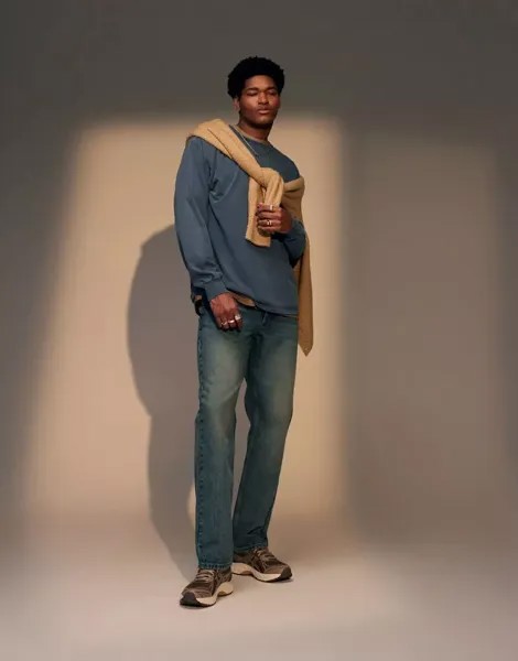 Джинсы Topman прямого потертого цвета