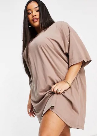 Бежевое платье-футболка в стиле oversized от ASOS DESIGN Curve-Розовый цвет