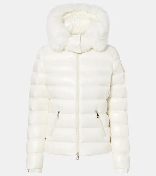 Пуховик Badyf с отделкой из овчины Moncler, белый