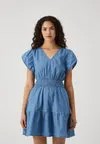 Джинсовое платье SMOCK MINI DRESS GAP, светло-голубой