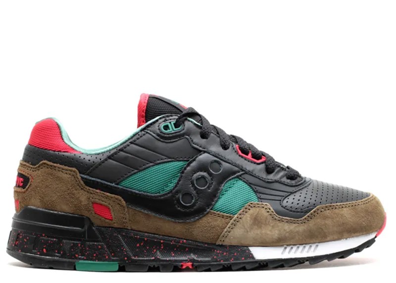 Кроссовки Saucony West Nyc X Shadow 5000 'Cabin Fever', зеленый