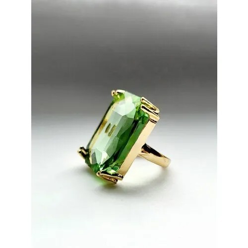 Печатка ( Verba ) кольцо с крупным кристаллом, кристалл, золотой