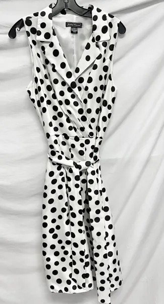JESSICA HOWARD Бело-черное платье-рубашка в горошек Dupioni со плиссированной юбкой и поясом 14