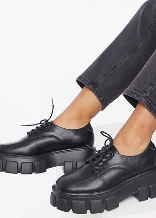 Черные ботинки на шнуровке для широкой стопы на массивной подошве Truffle Collection-Черный