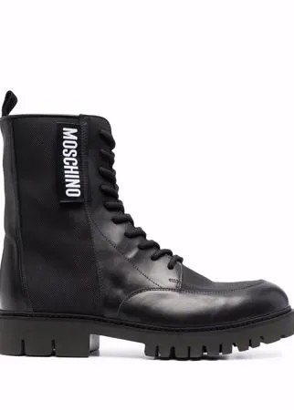 Moschino ботинки с нашивкой-логотипом