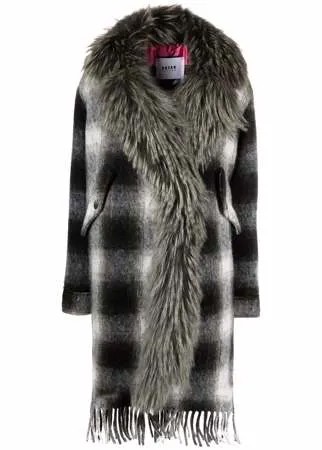 Bazar Deluxe клетчатое пальто с меховой отделкой