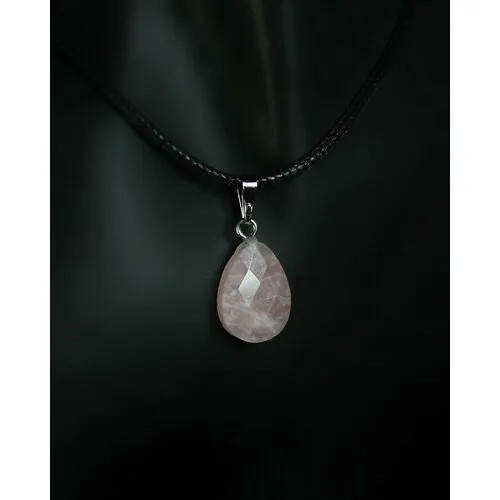 Колье Grow Up Кулон Розовый кварц капелька - натуральный камень, 18 мм, граненый - подвеска, талисман на шнурке - символ любви и верности, кварц, розовый кварц