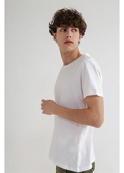 Однотонная белая мужская футболка с колбасным воротником Aeropostale