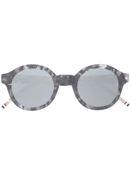 Thom Browne Eyewear солнцезащитные очки в круглой черепаховой оправе