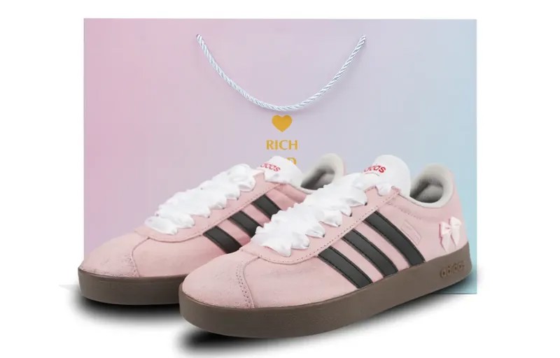 Кроссовки adidas neo Vl Court Classic Skateboarding Shoes Unisex Low-top Black/pink, черный/розовый