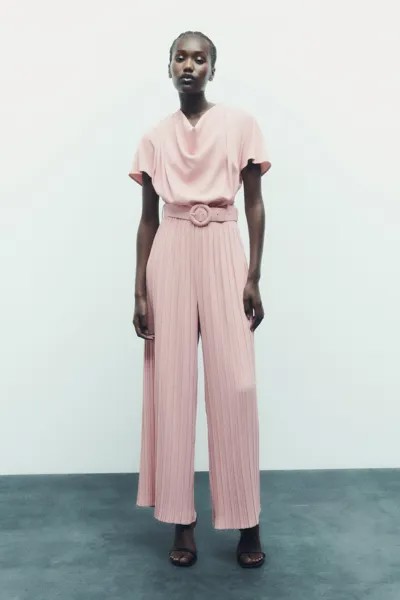 Джемпер с брюками в складку и поясом Zara, бежево-розовый